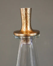 Load image into Gallery viewer, Wine Decanter w/ Metal Top-HW
