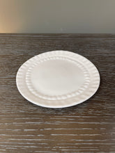 Load image into Gallery viewer, Canape plates
