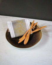 Load image into Gallery viewer, Sahara Ceramic Serving Bowl, Medium
